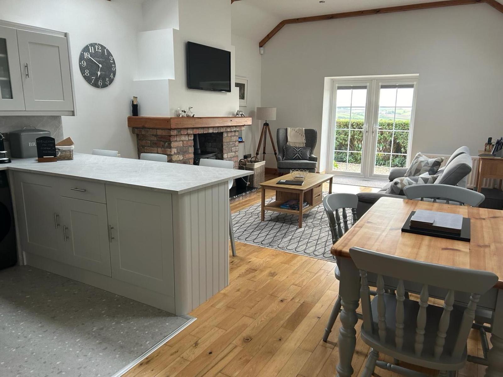 The Cottage At Ashbrook - Charming Country Cottage Near Belfast Eksteriør billede