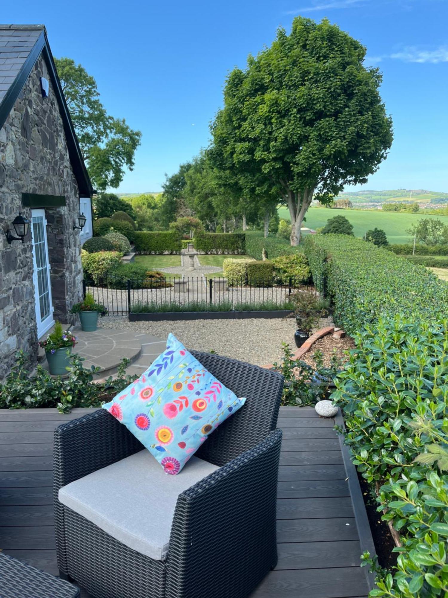 The Cottage At Ashbrook - Charming Country Cottage Near Belfast Eksteriør billede